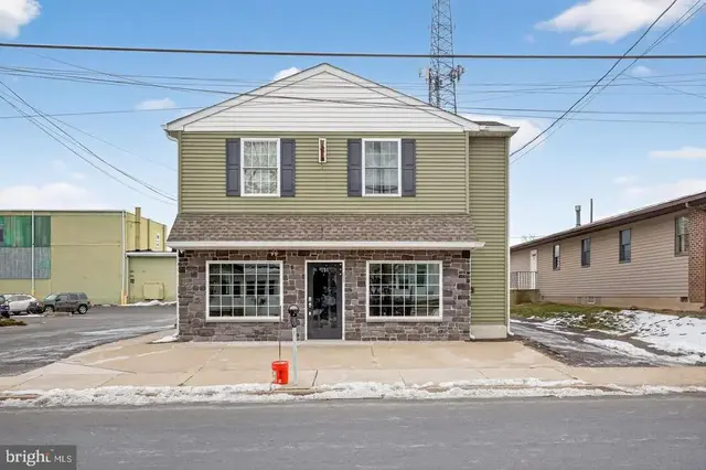 151a Bellevue Ave, Penndel