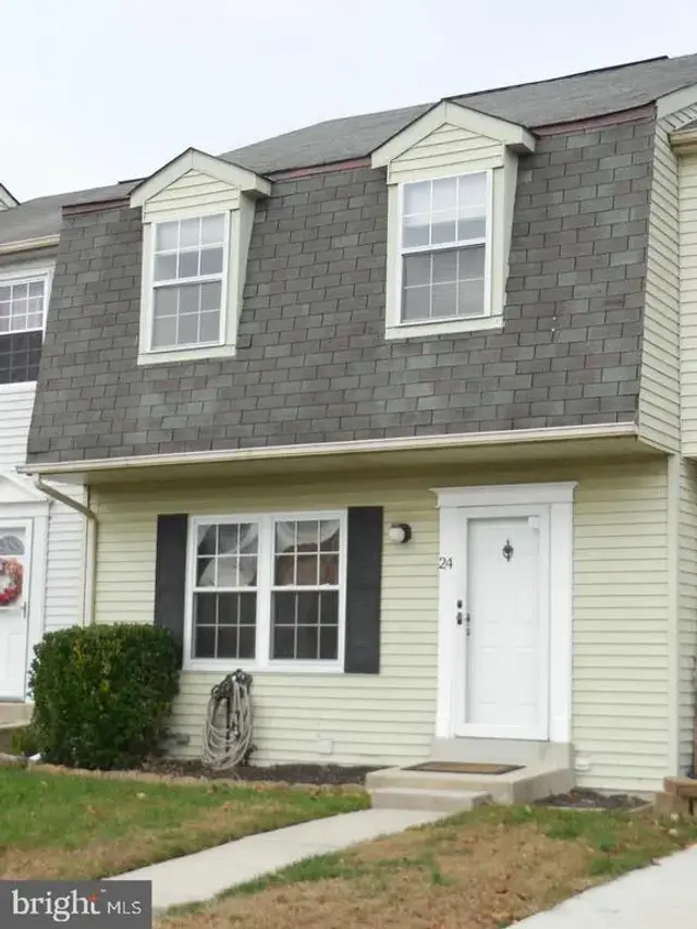 24 Chesthill Ct, Baltimore
