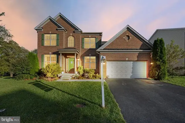 4813 Clarendon, Frederick