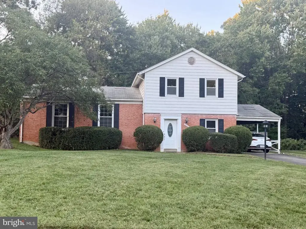 6544 Sulky Ln, ANNANDALE