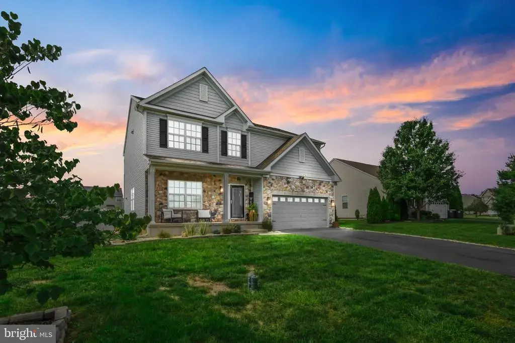 195 Westbury Dr, GILBERTSVILLE