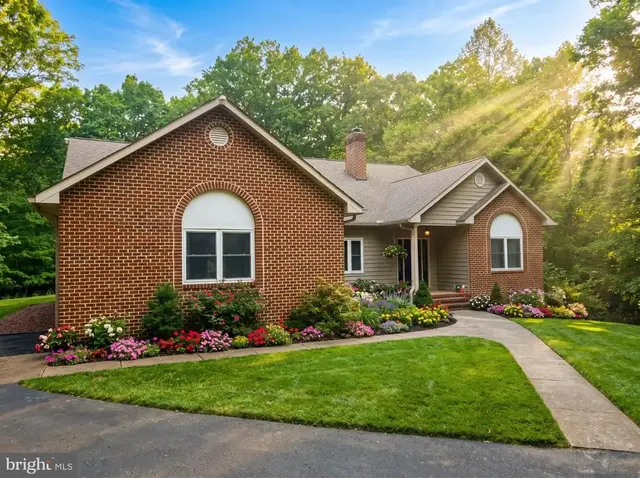 12616 Trench Hill Ln, Fredericksburg
