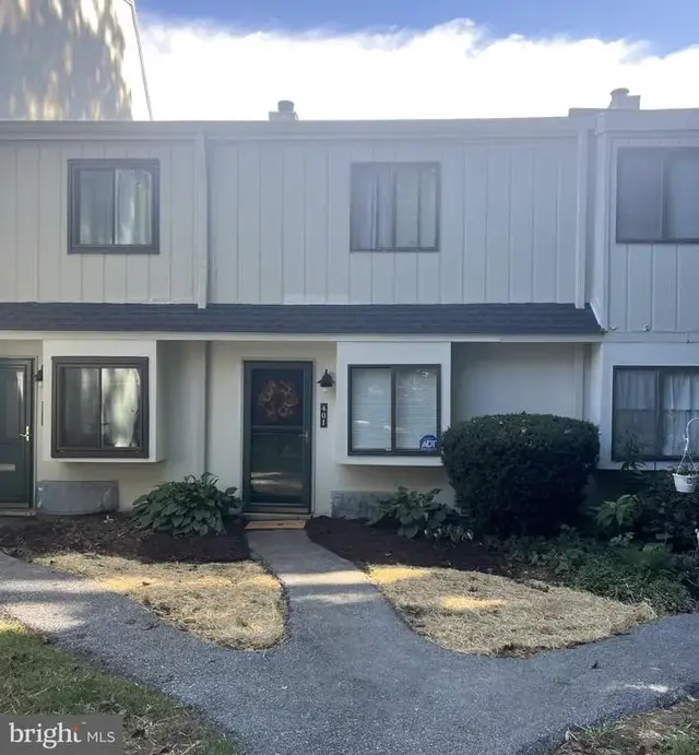 401 Summit House, West Chester