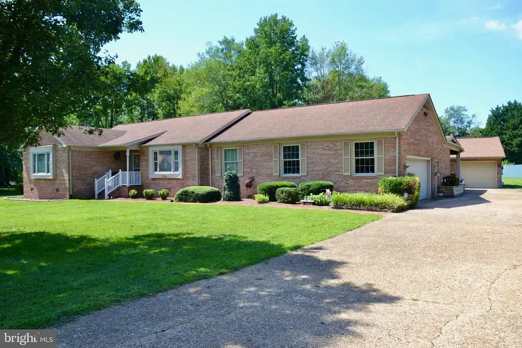 1326 Heatherstone Dr, FREDERICKSBURG