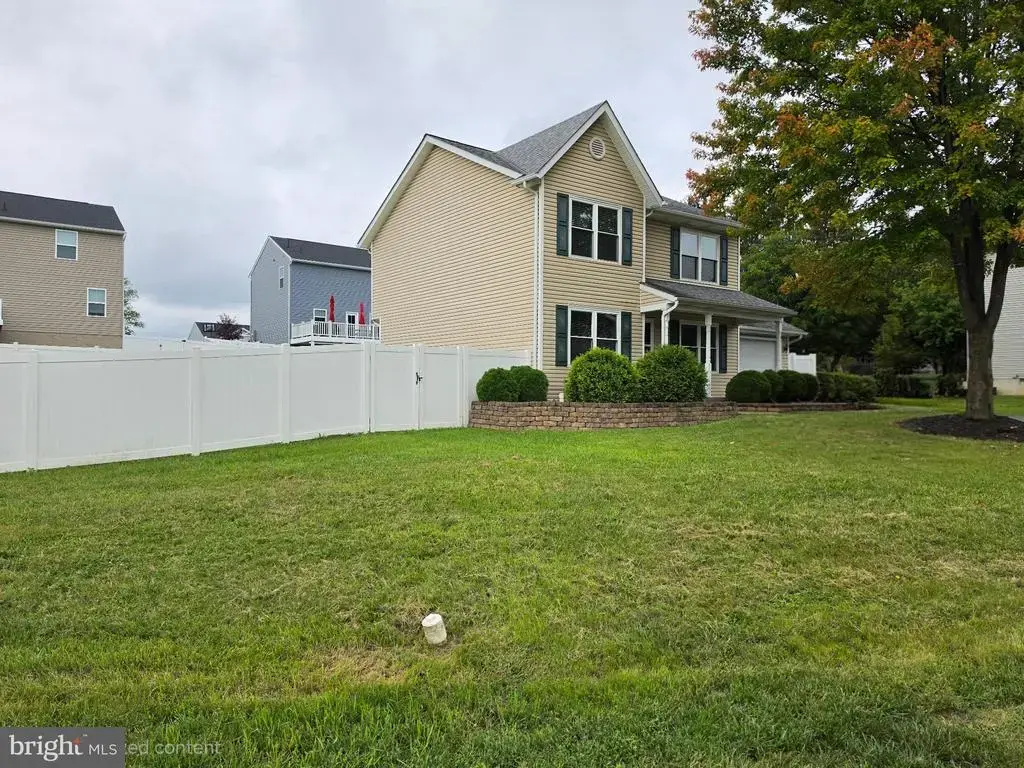 421 Longview Ave, WINCHESTER