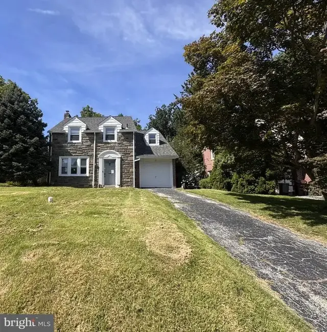 151 Bryn Mawr Ave, Lansdowne