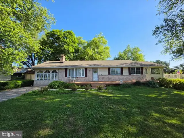 8117 Woodloo Ct, Ellicott City