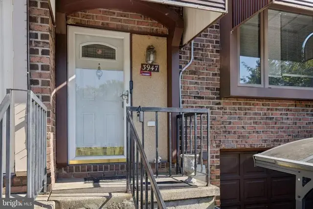 3947 Gloucester Ct, Bensalem