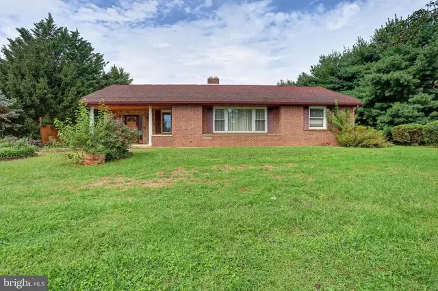 13409 Old Mill Rd, Waynesboro