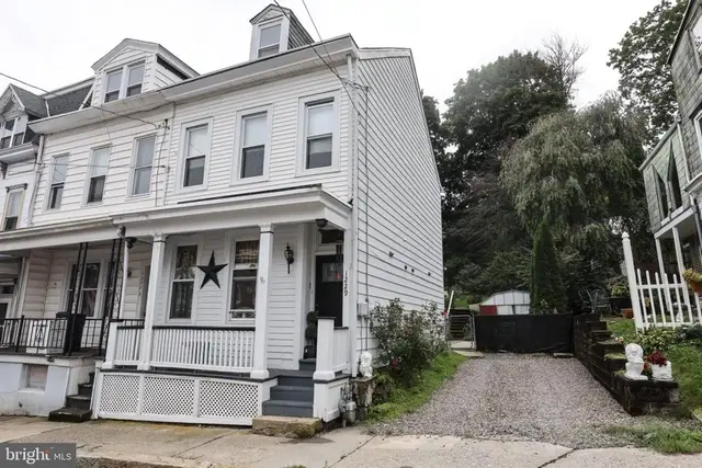 1229 W Norwegian St, Pottsville