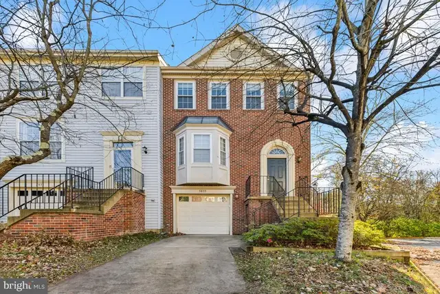 5835 Stream Pond Ct, Centreville