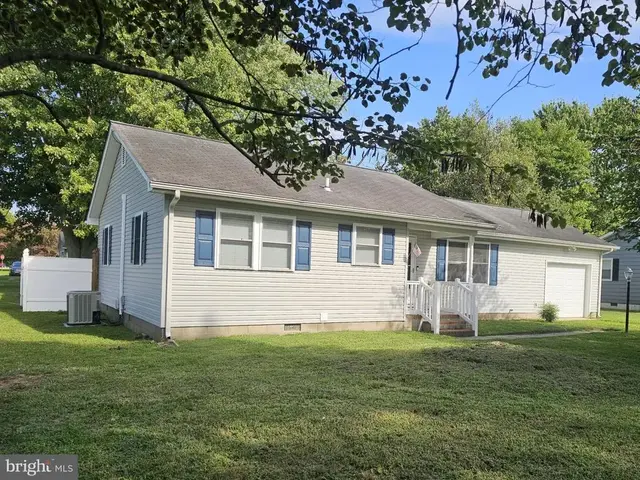 611 N Main St, Hurlock