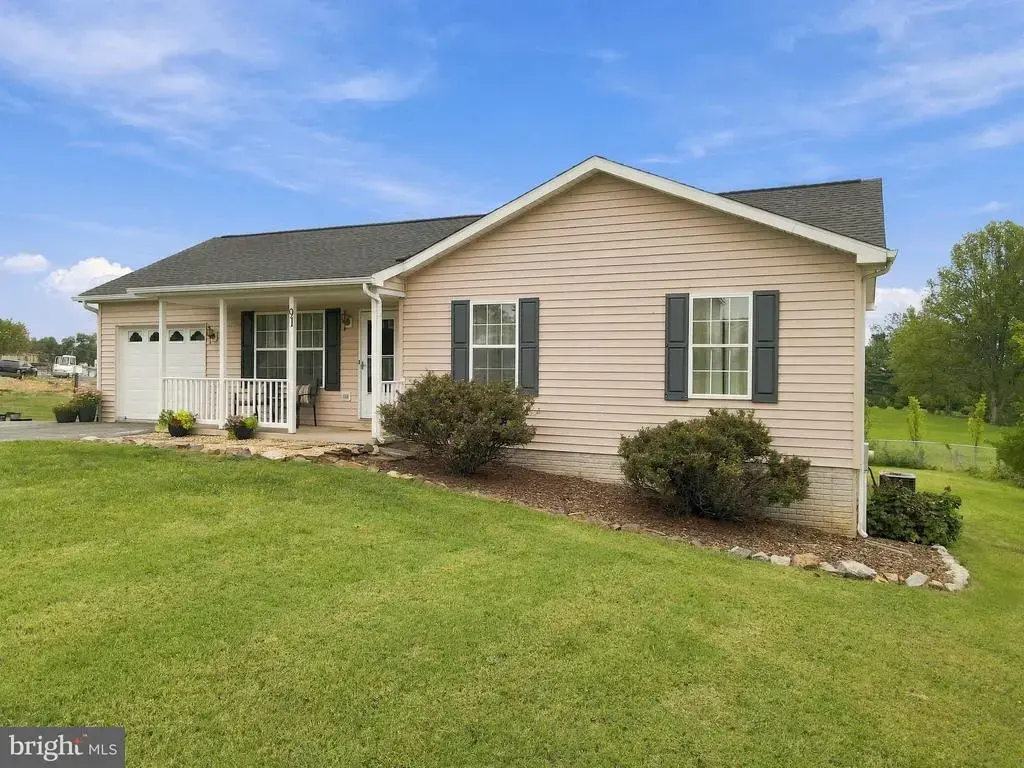 91 Jetta Cir, MARTINSBURG