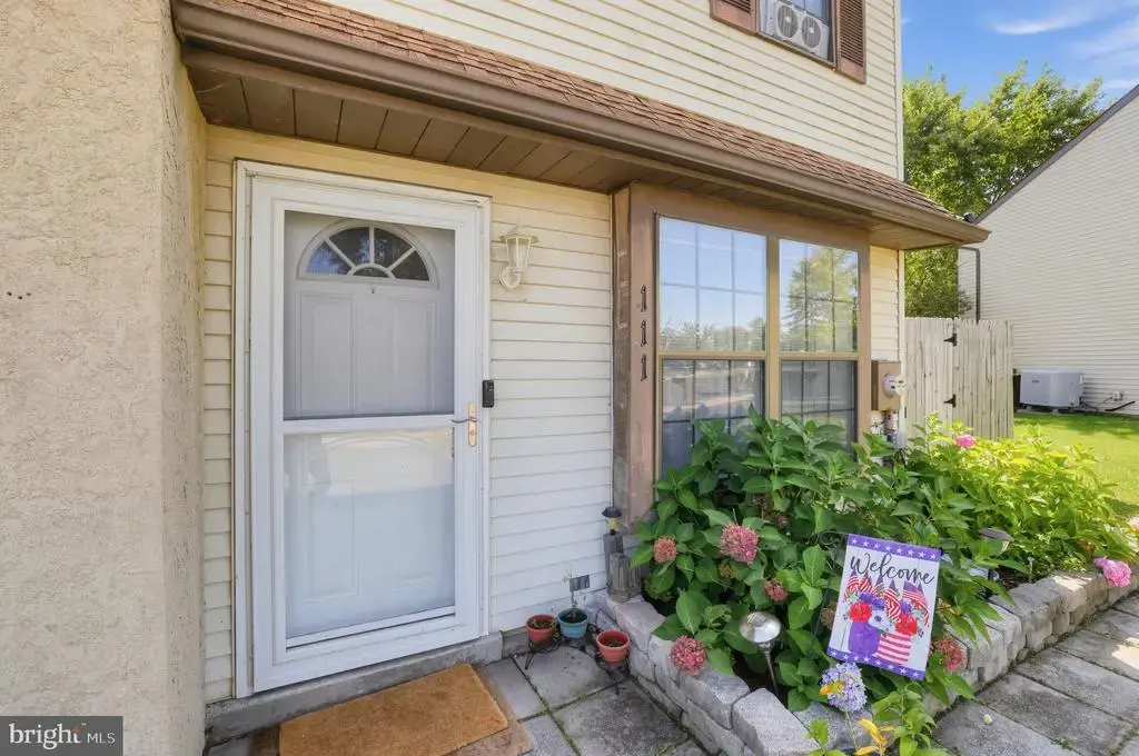 111 Cypress Dr, QUAKERTOWN