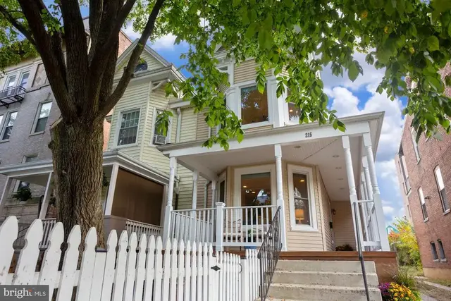 215 T St Ne, Washington