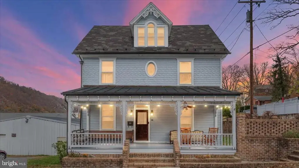 151 E Fairfax St, BERKELEY SPRINGS