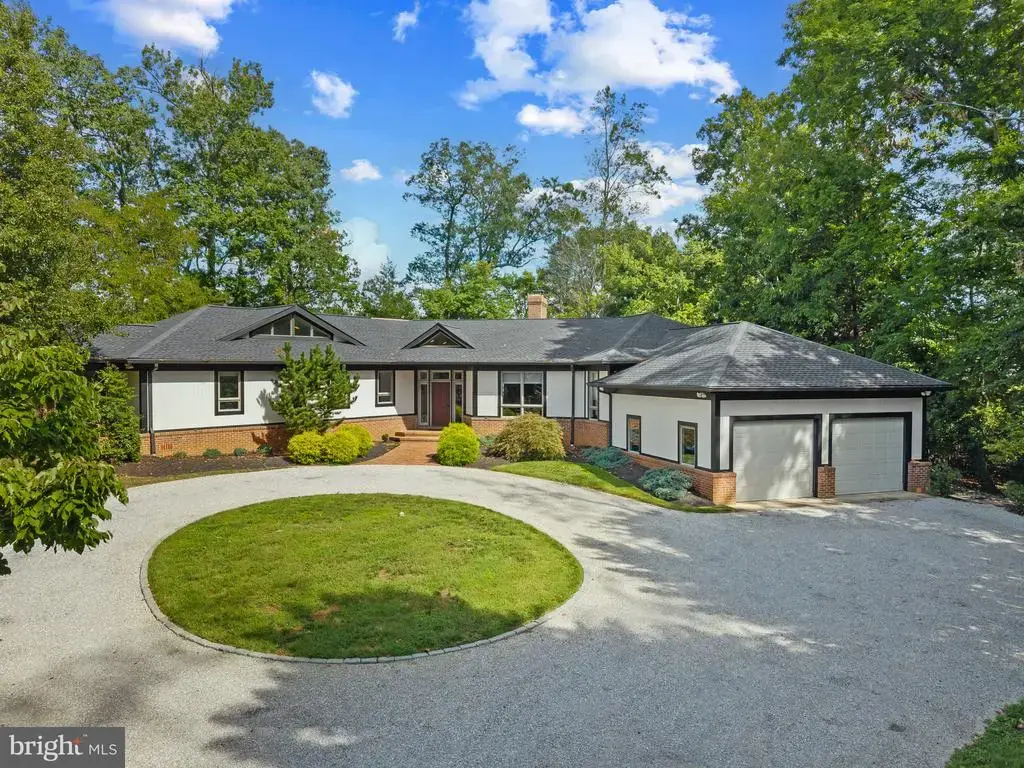1800 River Watch Ln, ANNAPOLIS