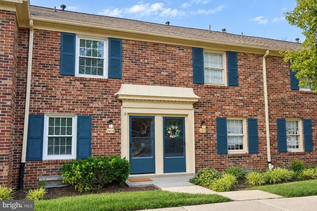 8414 Penshurst Dr #590, SPRINGFIELD