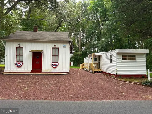 34421 West St, Pittsville