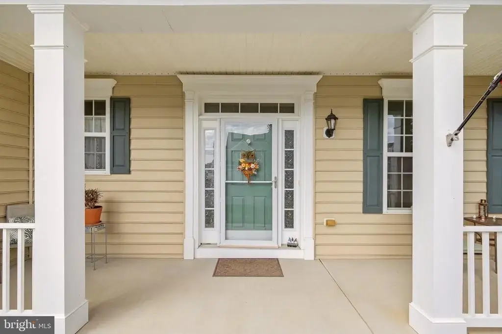 561 Chickamauga Dr, HARPERS FERRY