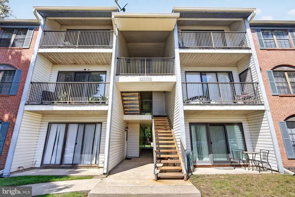 35 Kite Ct, LAWRENCEVILLE