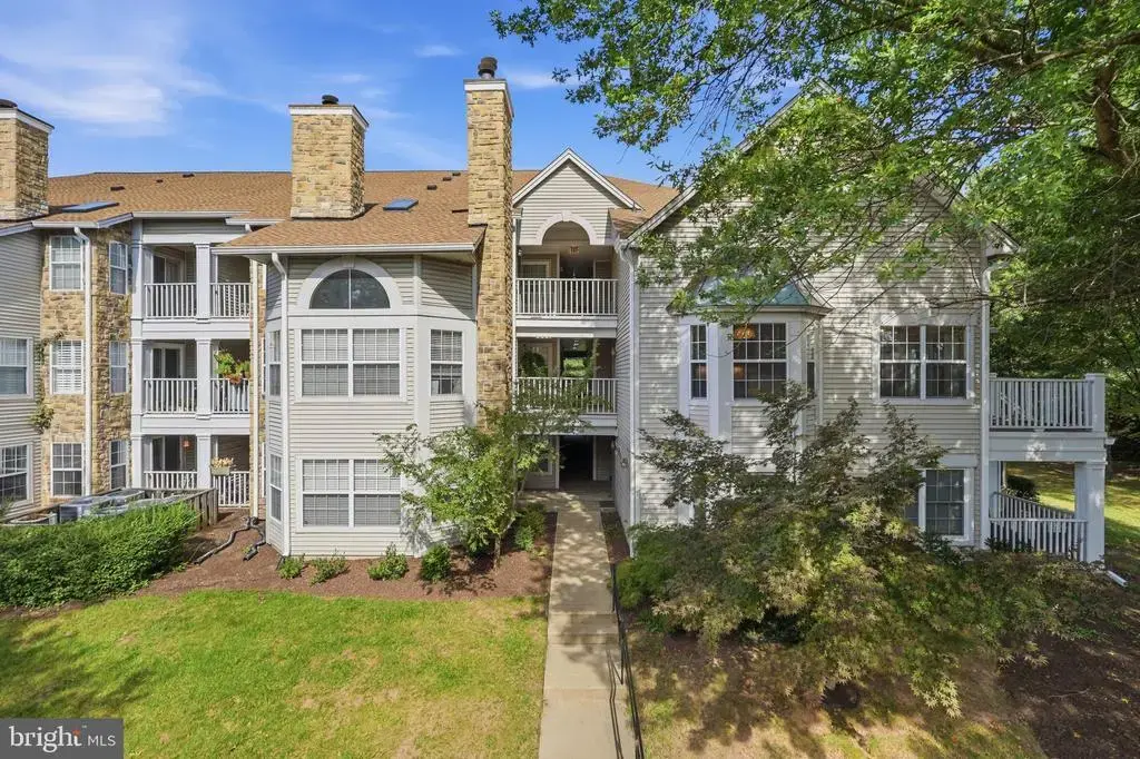 5629 Willoughby Newton Dr #21, CENTREVILLE