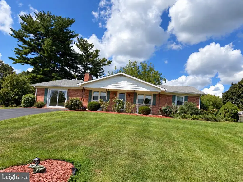 83 Carrell Ln, CHARLES TOWN