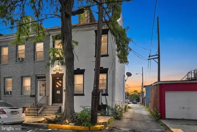 412 Spruce St, Reading