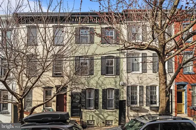 2425 Perot St, Philadelphia