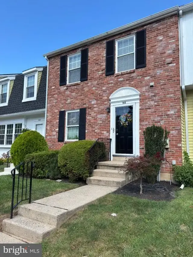 802 Seminole Gdns, Ambler