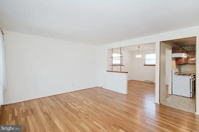 7345 Manchester Rd, Baltimore