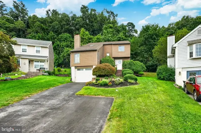 1312 Rhode Island Cir, Downingtown
