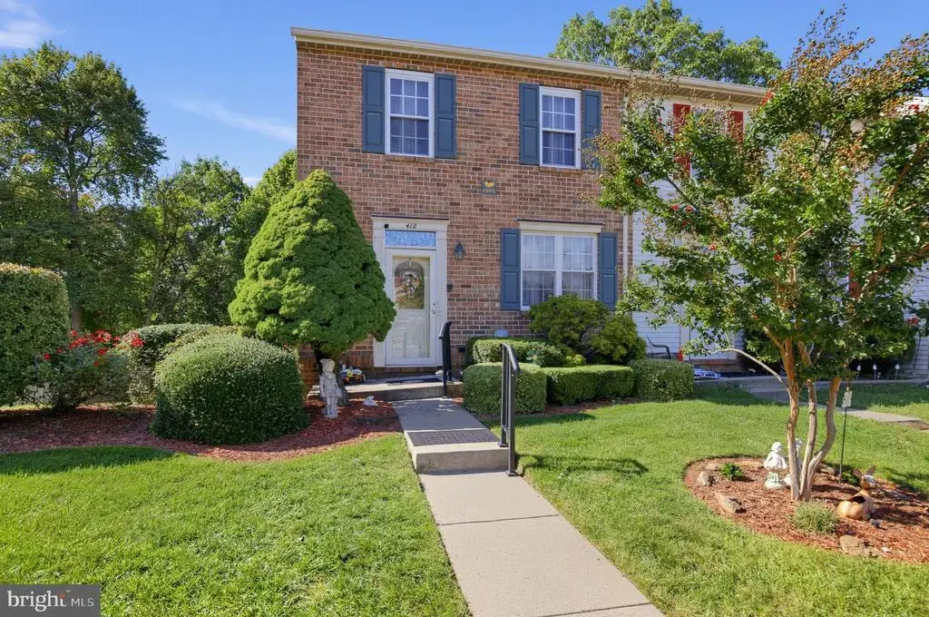 412 Logan Dr, WESTMINSTER