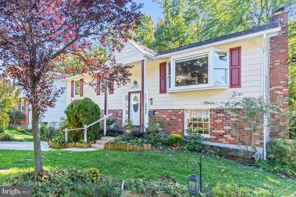 8601 Snowden Loop, LAUREL
