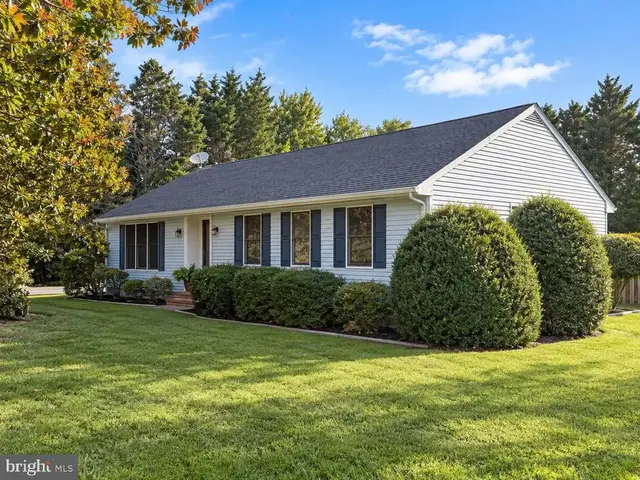 6226 Ayrshire Dr, Salisbury
