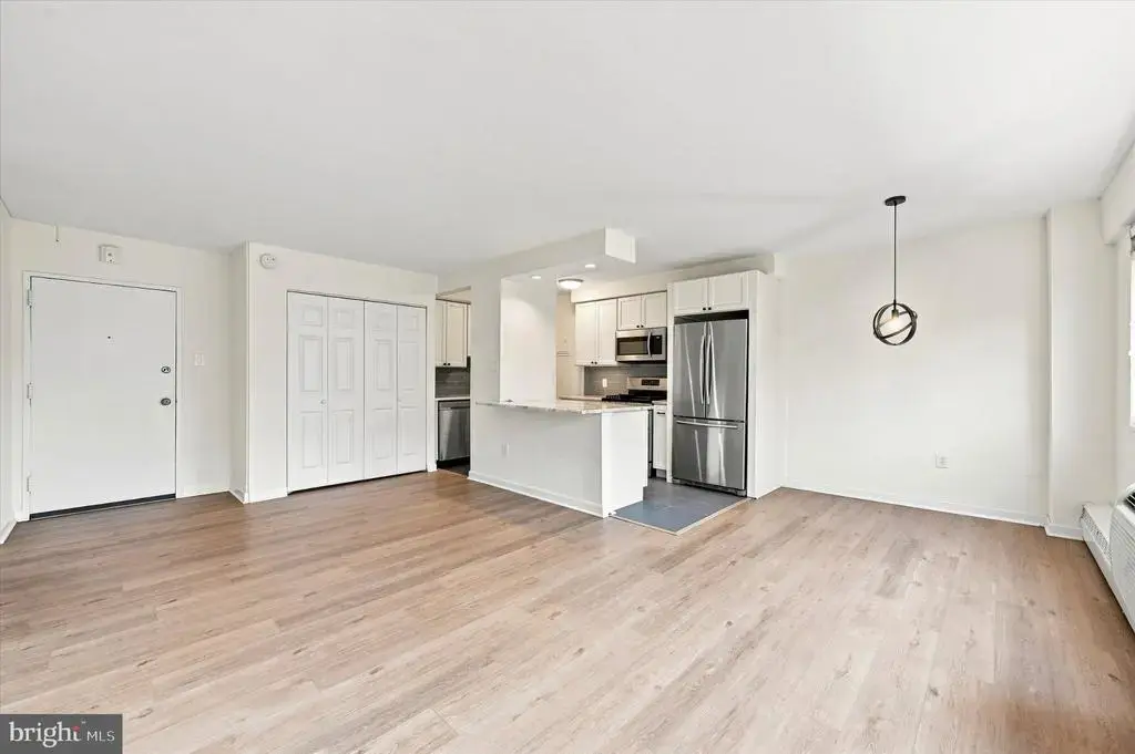 2101 Chestnut St #416, PHILADELPHIA