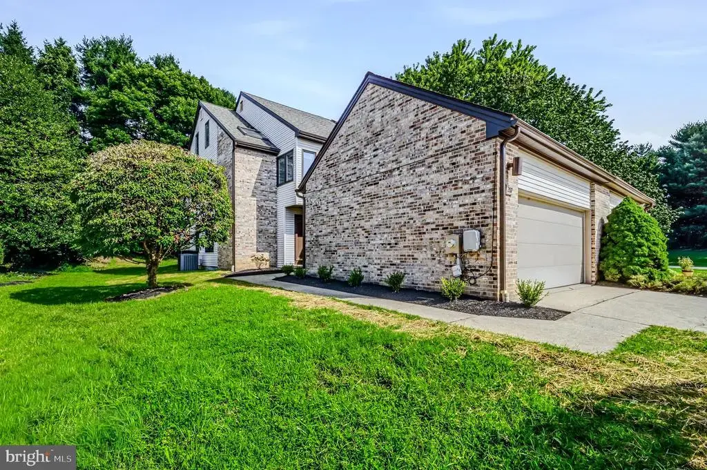 207 Steeple Chase Cir, WILMIMGTON