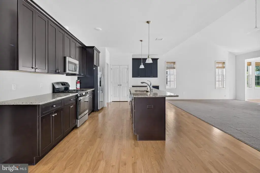 108 Samjan Cir, HIGHTSTOWN