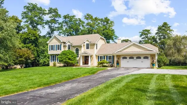 280 County Line Rd, Wayne