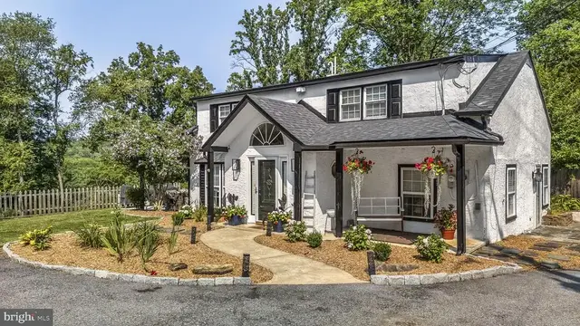 75 Lyndell Rd, Downingtown