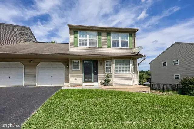 2447 Jefferson Ave, Reading