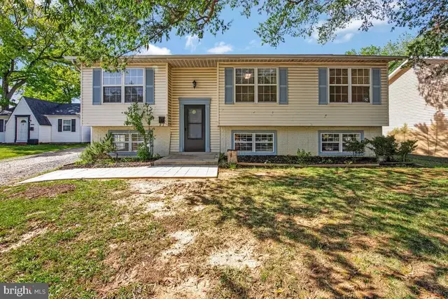 9506 48th Ave, College Park