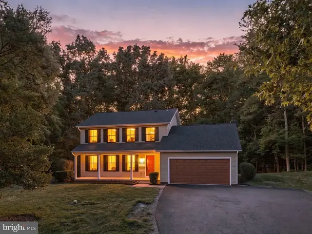 8106 Morningside Dr, Manassas