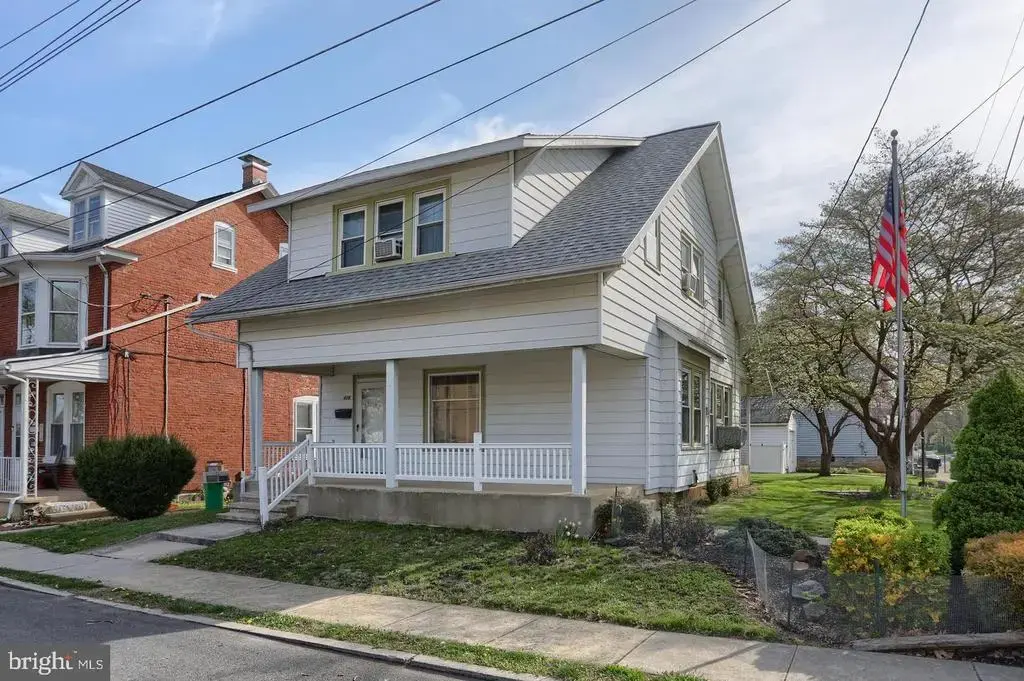 428 S 7th St, LEBANON