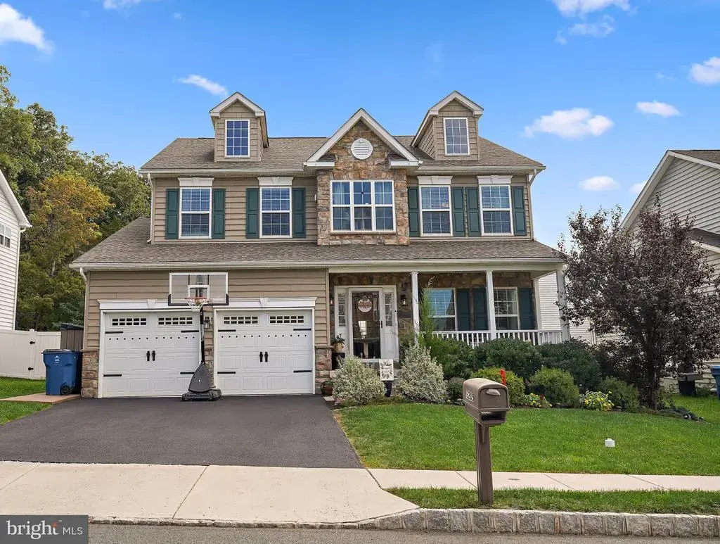 2205 Sunnyvale, PENNSBURG