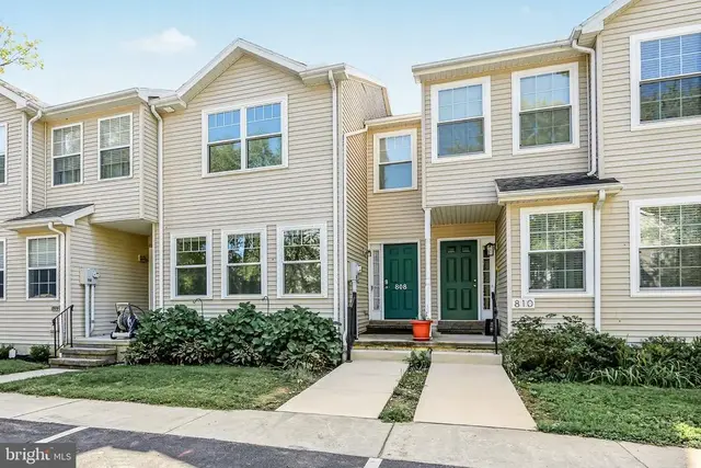 808 Yorkview Dr, Mechanicsburg