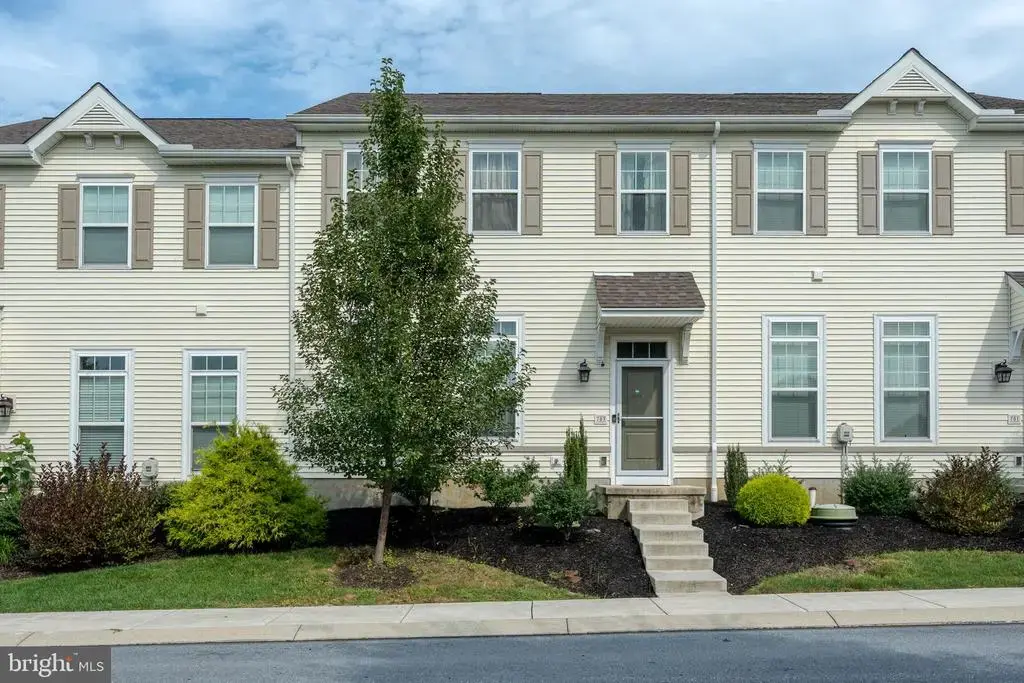 703 Danforth Cir, WILLOW STREET