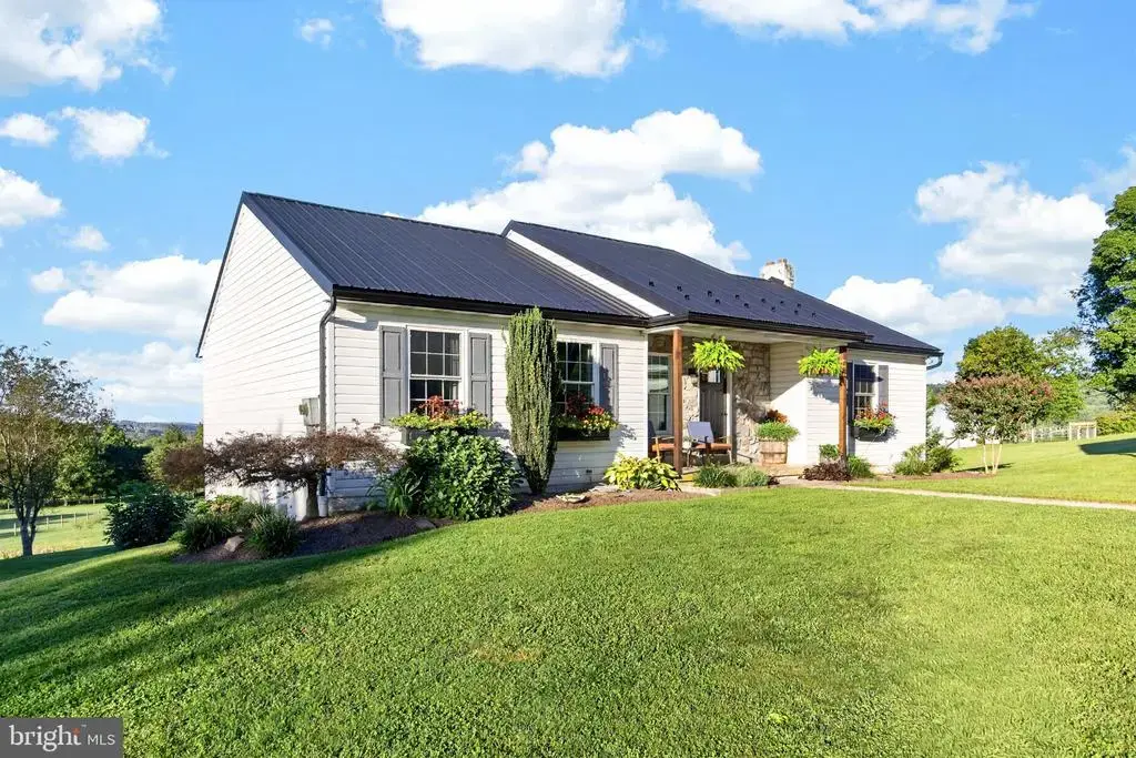 40 Schultz Rd, EAST GREENVILLE