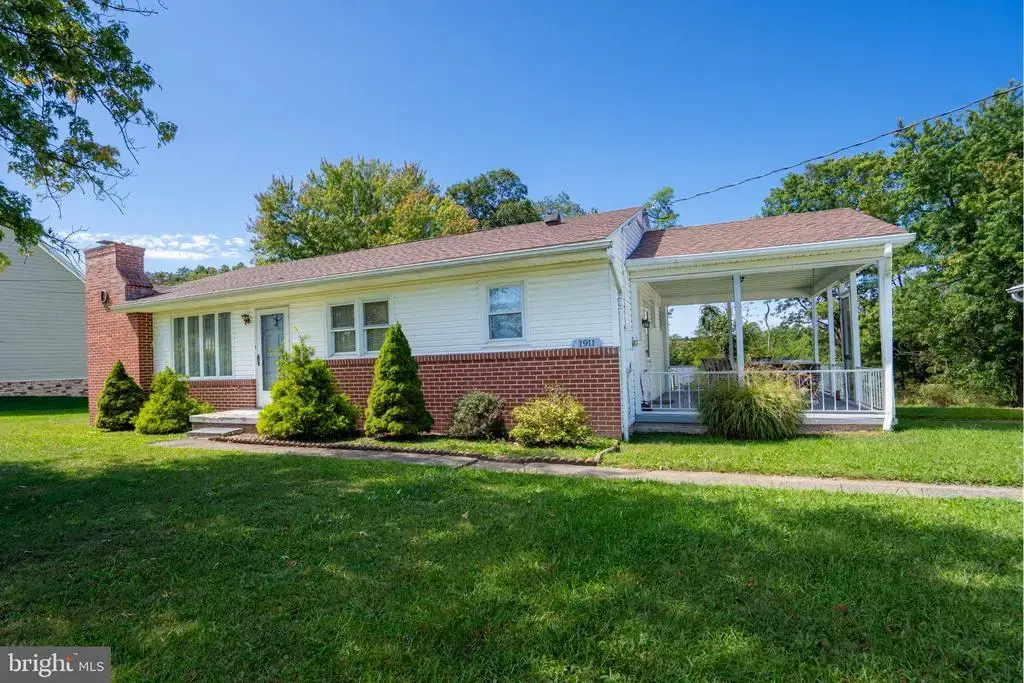 1911 Fairview Dr, BERKELEY SPRINGS