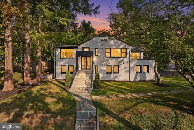 5213 Acacia Ave, Bethesda